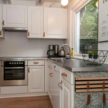 Ferienhaus Renovated Near *