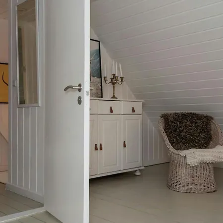 Ferienhaus Renovated Near *